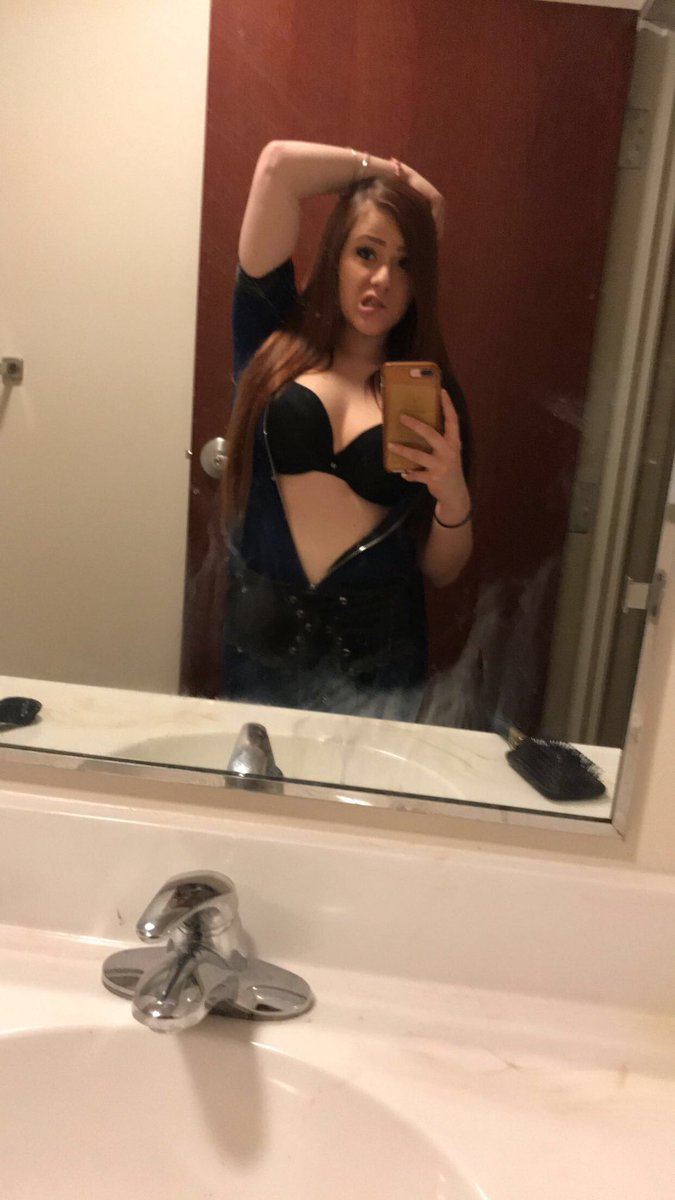 Land M. reccomend submissive camgirl