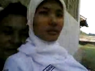 Indonesia hijab nyepong