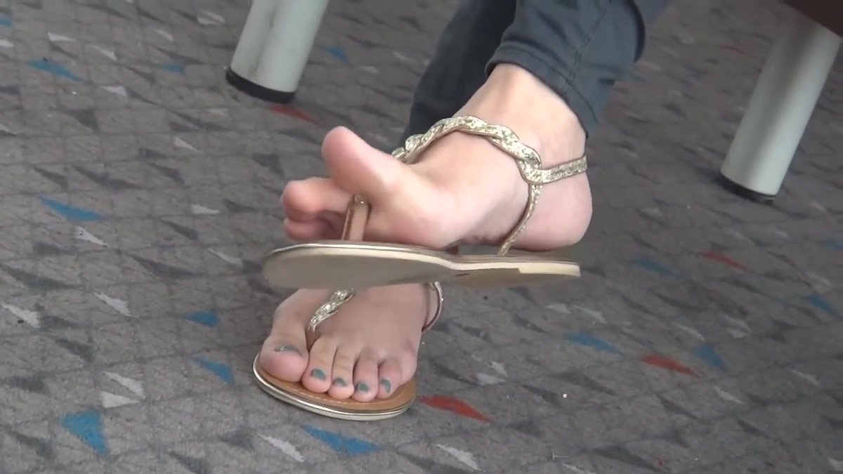 Sexy pink candid toes face shot