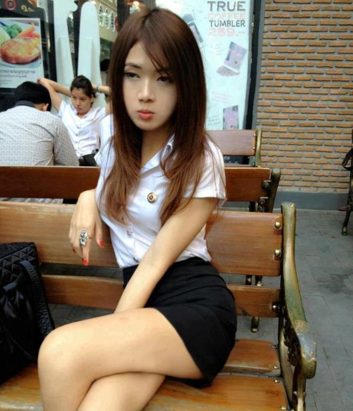 Thai school girl unifrom