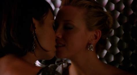Captian R. reccomend katie cassidy lesbian kisses melrose place