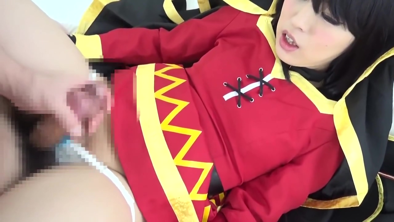 Megumin cosplayer gets fucked