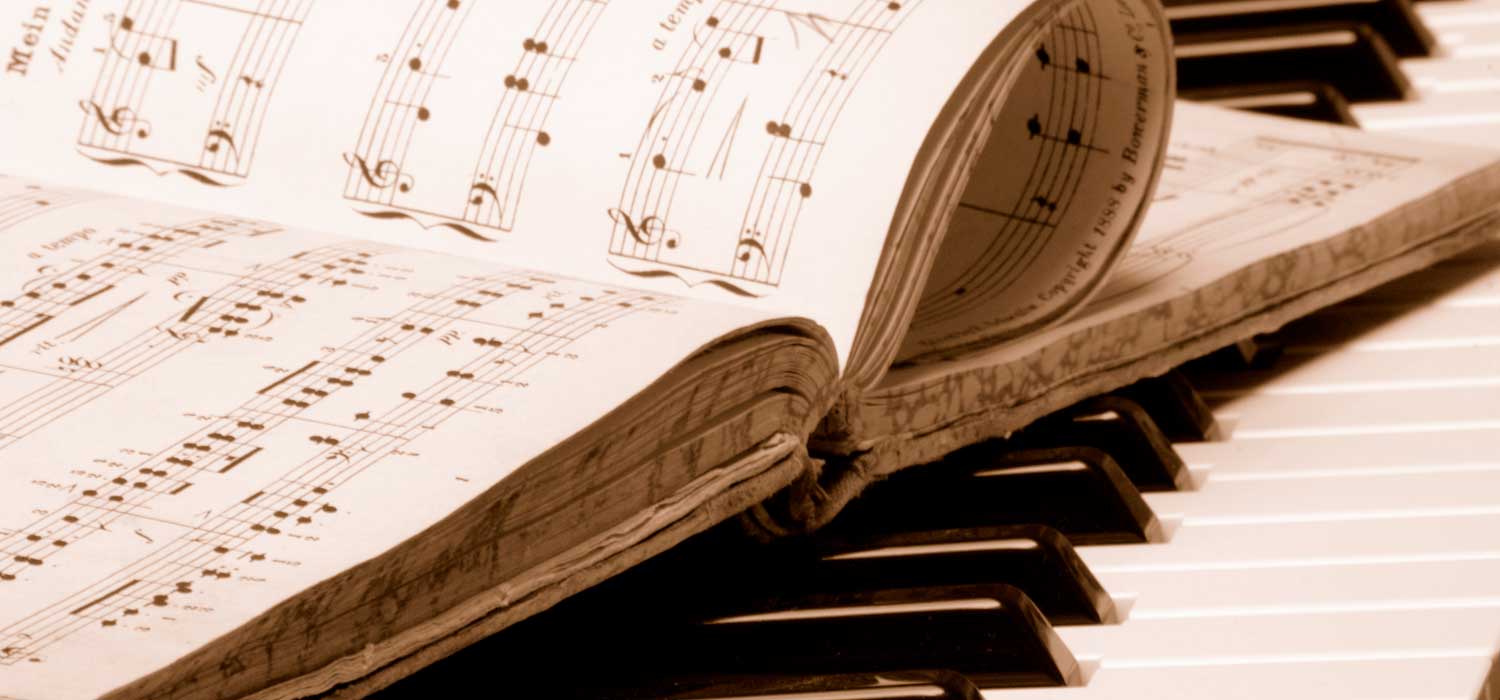 Starfire reccomend piano concerto minor with score